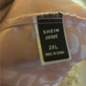 SHEIN Curve 2XL Blush Floral Blouse